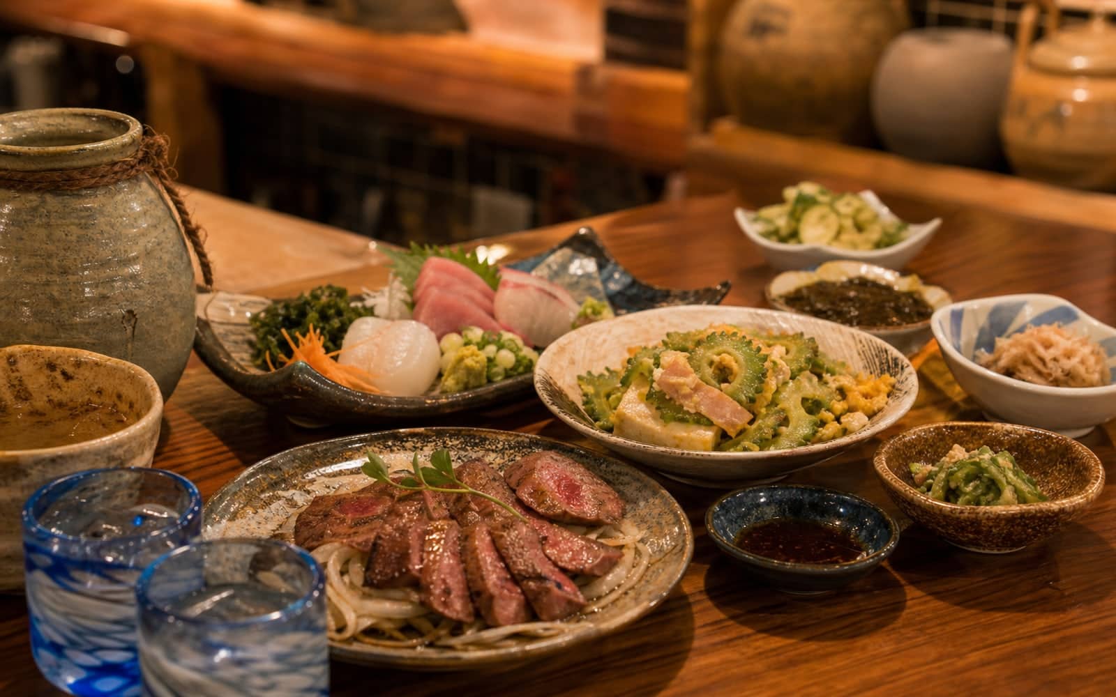 地元民おすすめ居酒屋ガイド|宮古牛・海鮮・島料理
